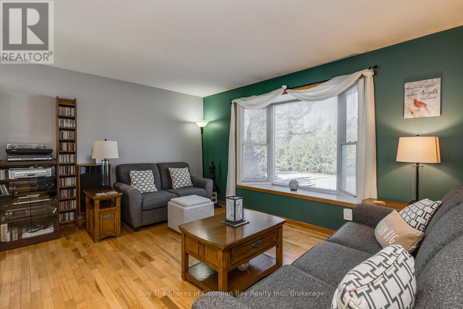 147 Lumber Road, Tay (Victoria Harbour), Ontario  L0K 2A0 - Photo 4 - S13034556