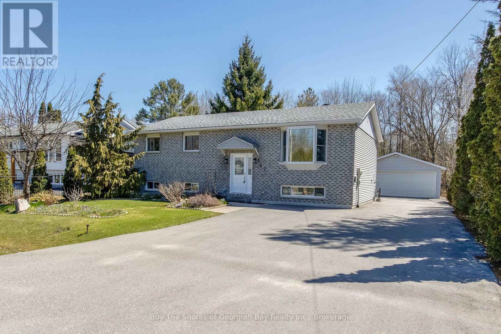 147 Lumber Road, Tay (Victoria Harbour), Ontario  L0K 2A0 - Photo 48 - S13034556