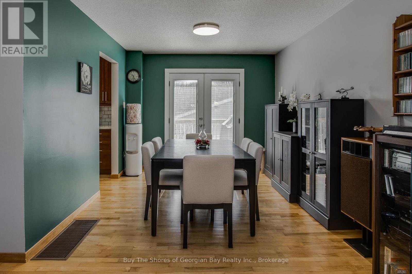 147 Lumber Road, Tay (Victoria Harbour), Ontario  L0K 2A0 - Photo 8 - S13034556