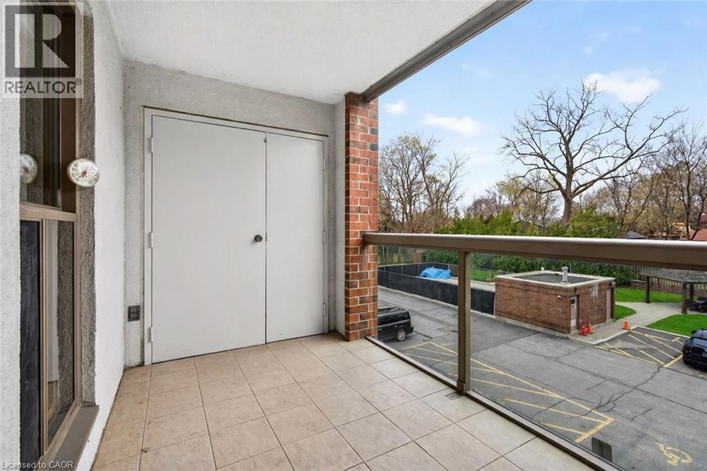 1225 North Shore Boulevard E Unit# 307, Burlington, Ontario  L7S 1Z6 - Photo 19 - 40822452