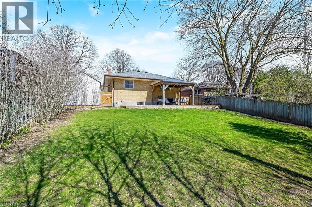 48 Knightswood Boulevard, Guelph, Ontario  N1E 3W5 - Photo 31 - 40822444