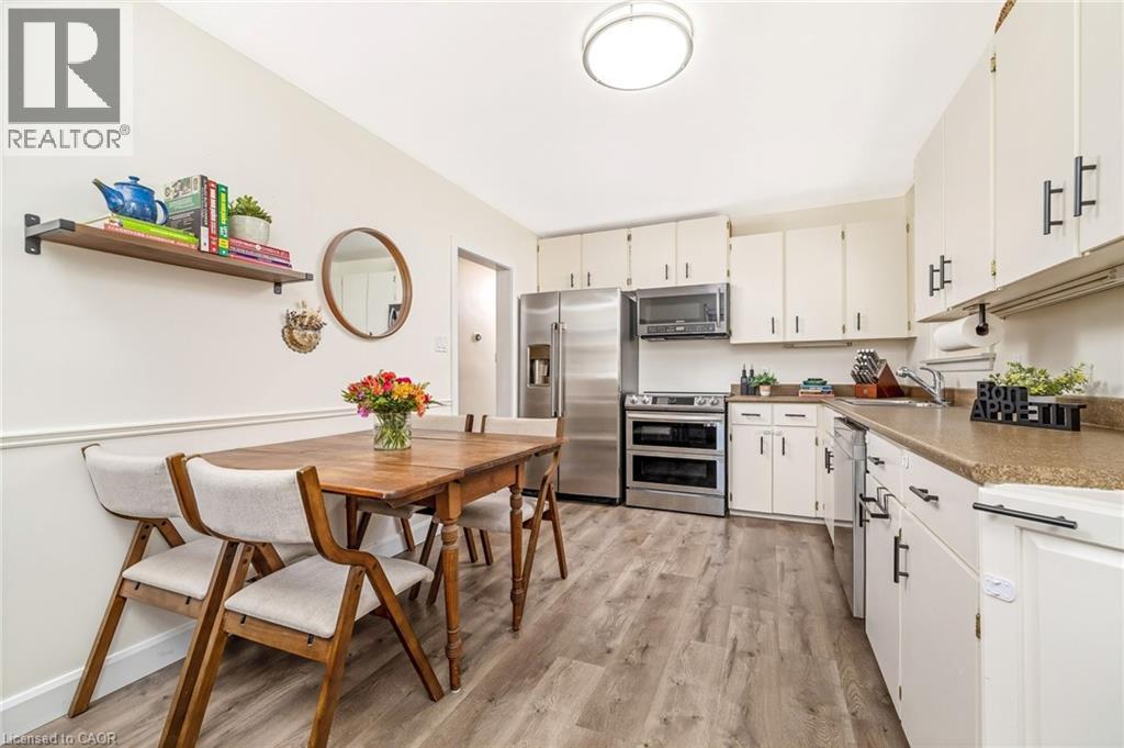 48 Knightswood Boulevard, Guelph, Ontario  N1E 3W5 - Photo 8 - 40822444