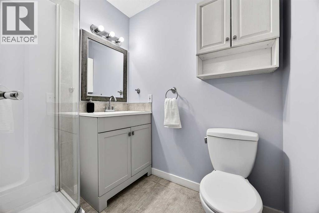 237 Willowbrook Close NW, Airdrie, Alberta  T4B 2J6 - Photo 19 - A2298647