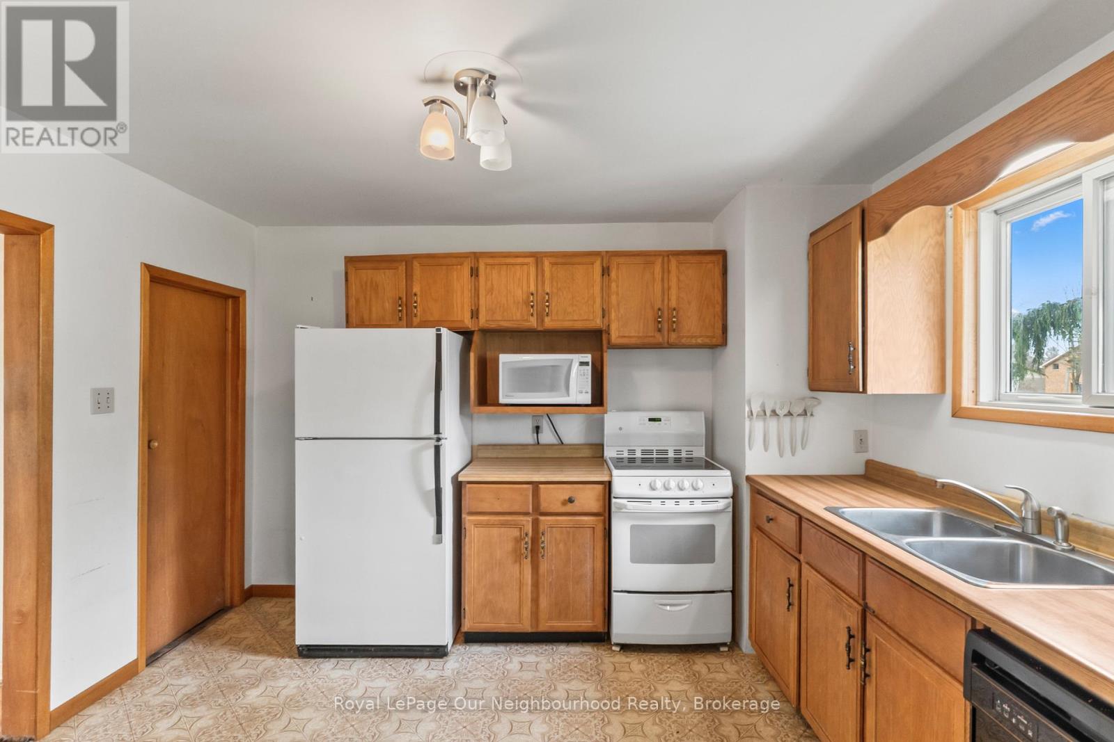 73 Centre Street, Trent Hills, Ontario  K0L 1L0 - Photo 10 - X13034288