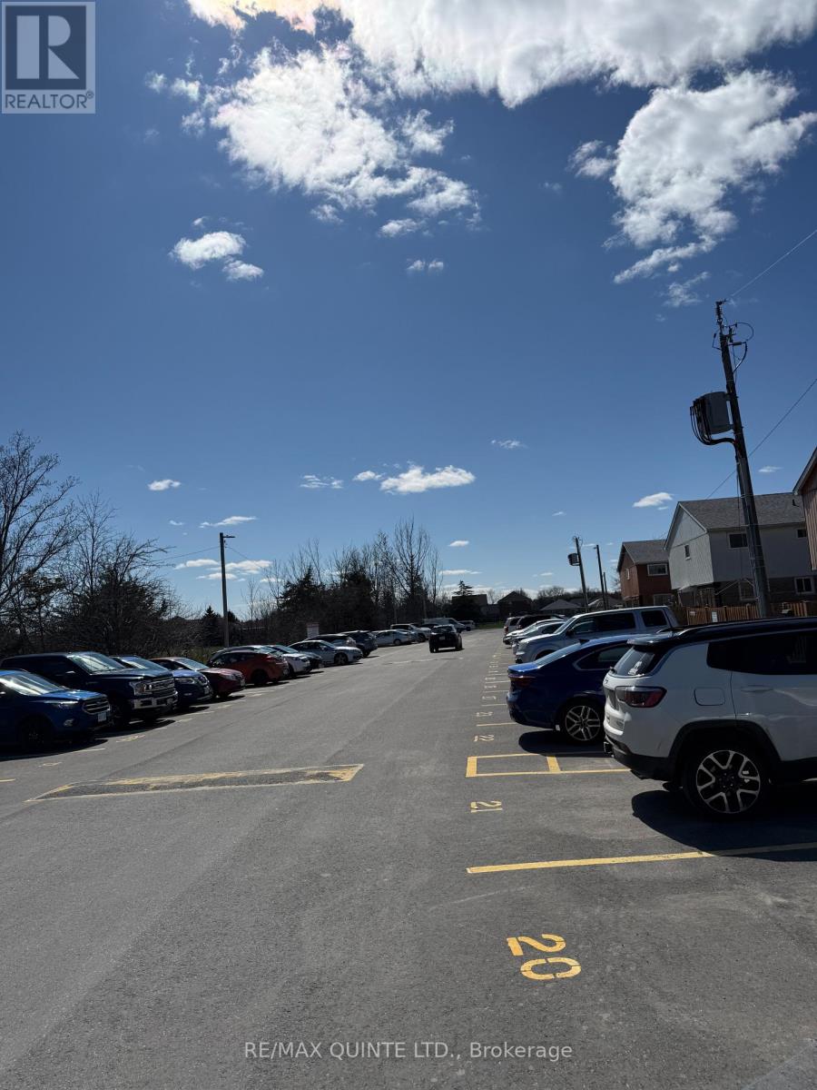 25 - 17 Tracey Park Drive, Belleville, Ontario  K8P 4R4 - Photo 33 - X13034380