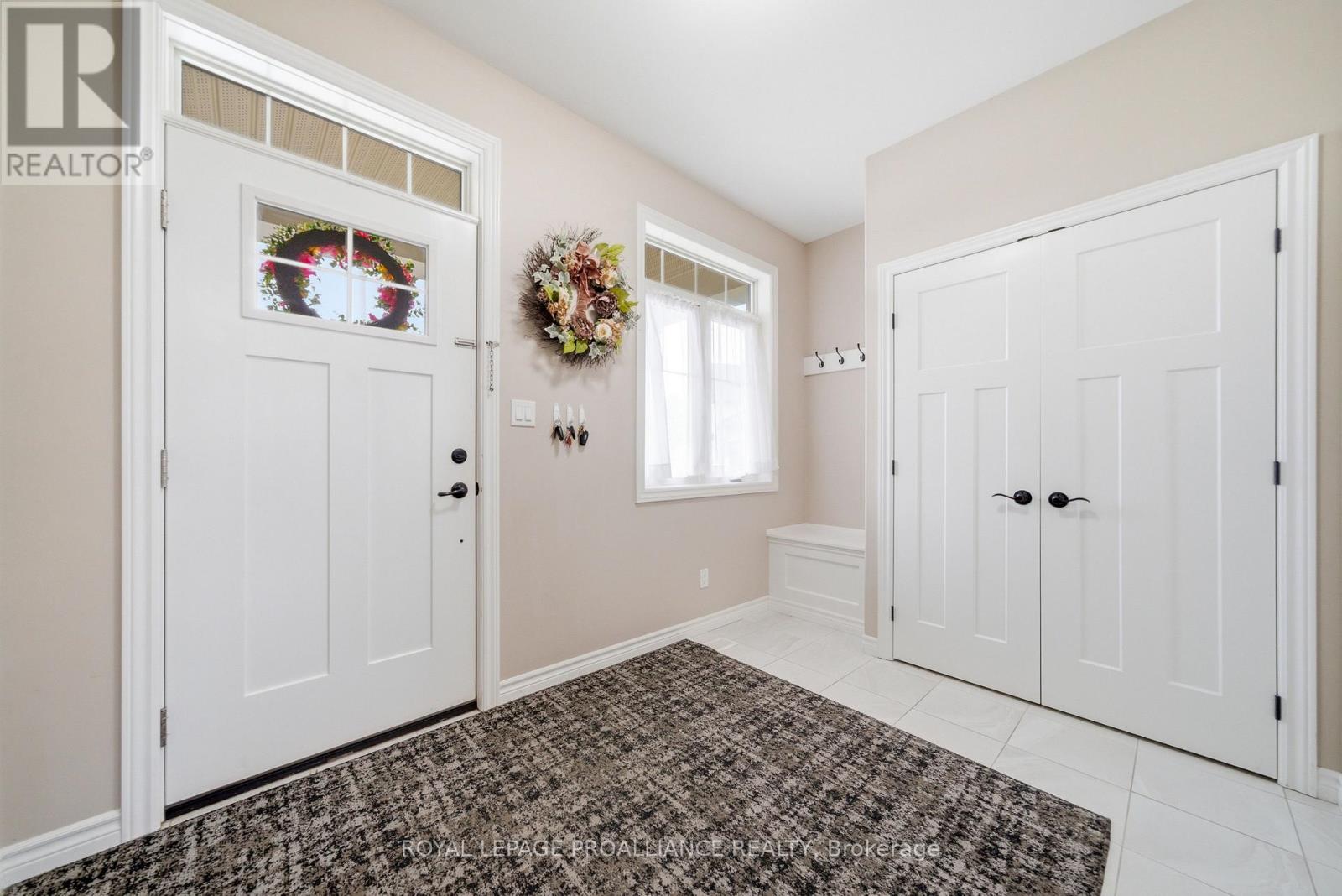 38 Redwood Drive, Belleville, Ontario  K8N 0K4 - Photo 4 - X13034454