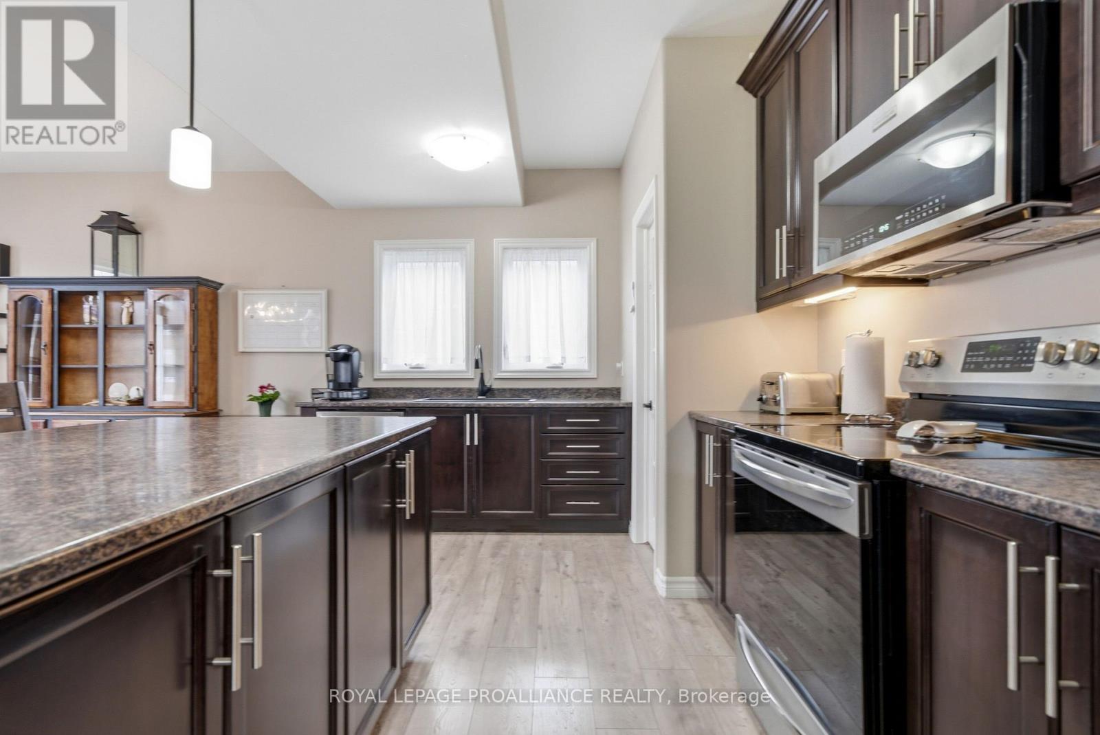 38 Redwood Drive, Belleville, Ontario  K8N 0K4 - Photo 8 - X13034454