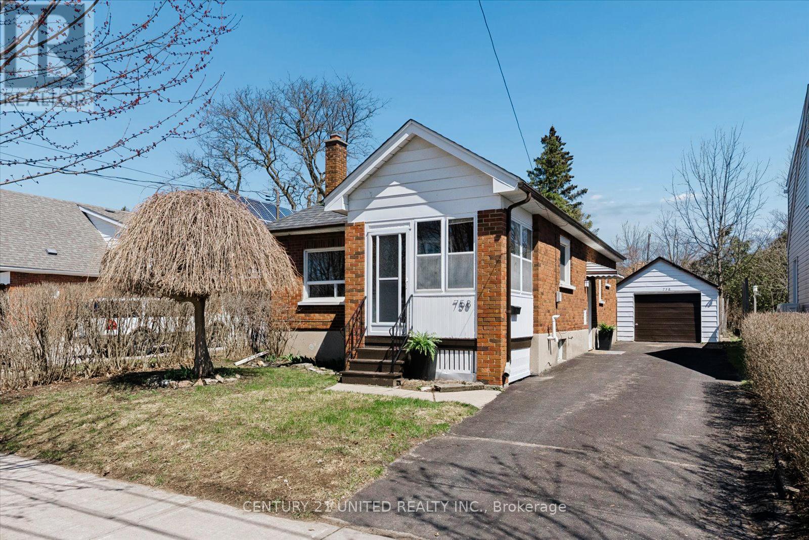 758 Bethune Street, Peterborough, Ontario  K9H 4A6 - Photo 2 - X13034568