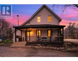 22 CONCESSION STREET W, Westport, Ontario