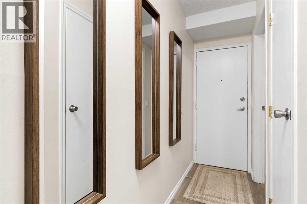 215, 101 Big Hill Way SE, Airdrie, Alberta  T4A 1Z7 - Photo 14 - A2300921