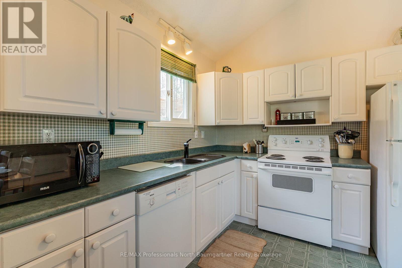 1053 Mink Road, Dysart Et Al, Ontario  K0M 1S0 - Photo 11 - X13034386