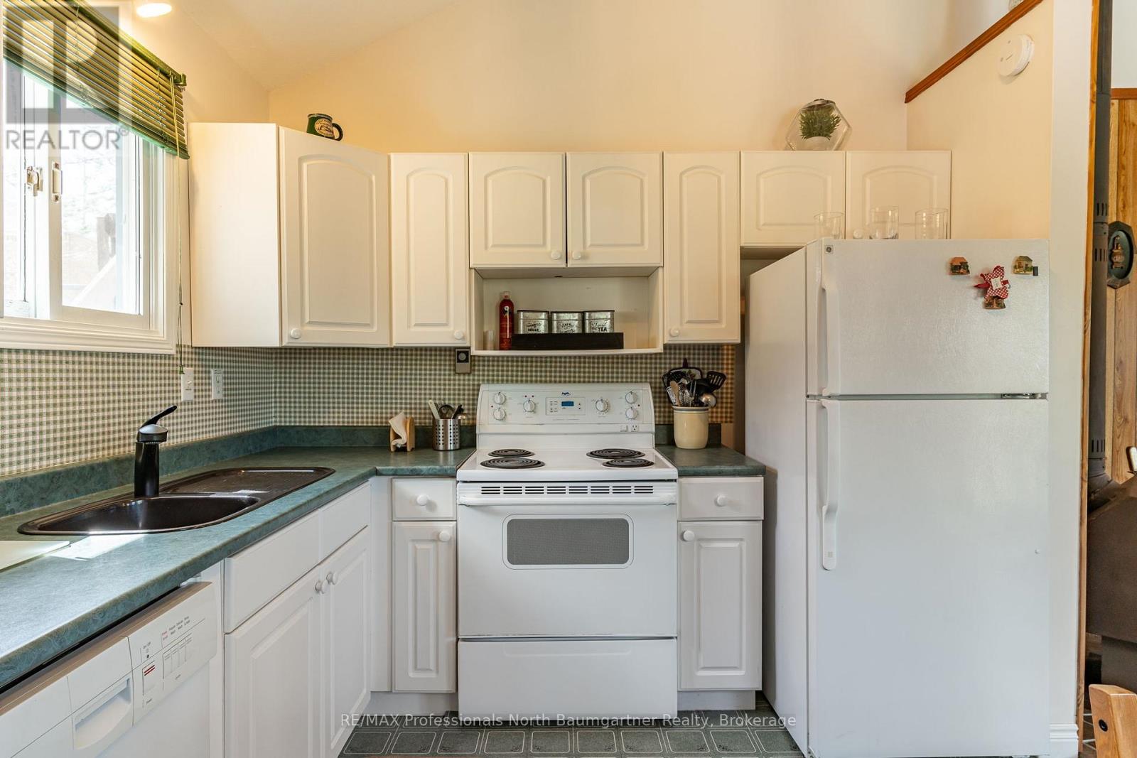 1053 Mink Road, Dysart Et Al, Ontario  K0M 1S0 - Photo 12 - X13034386