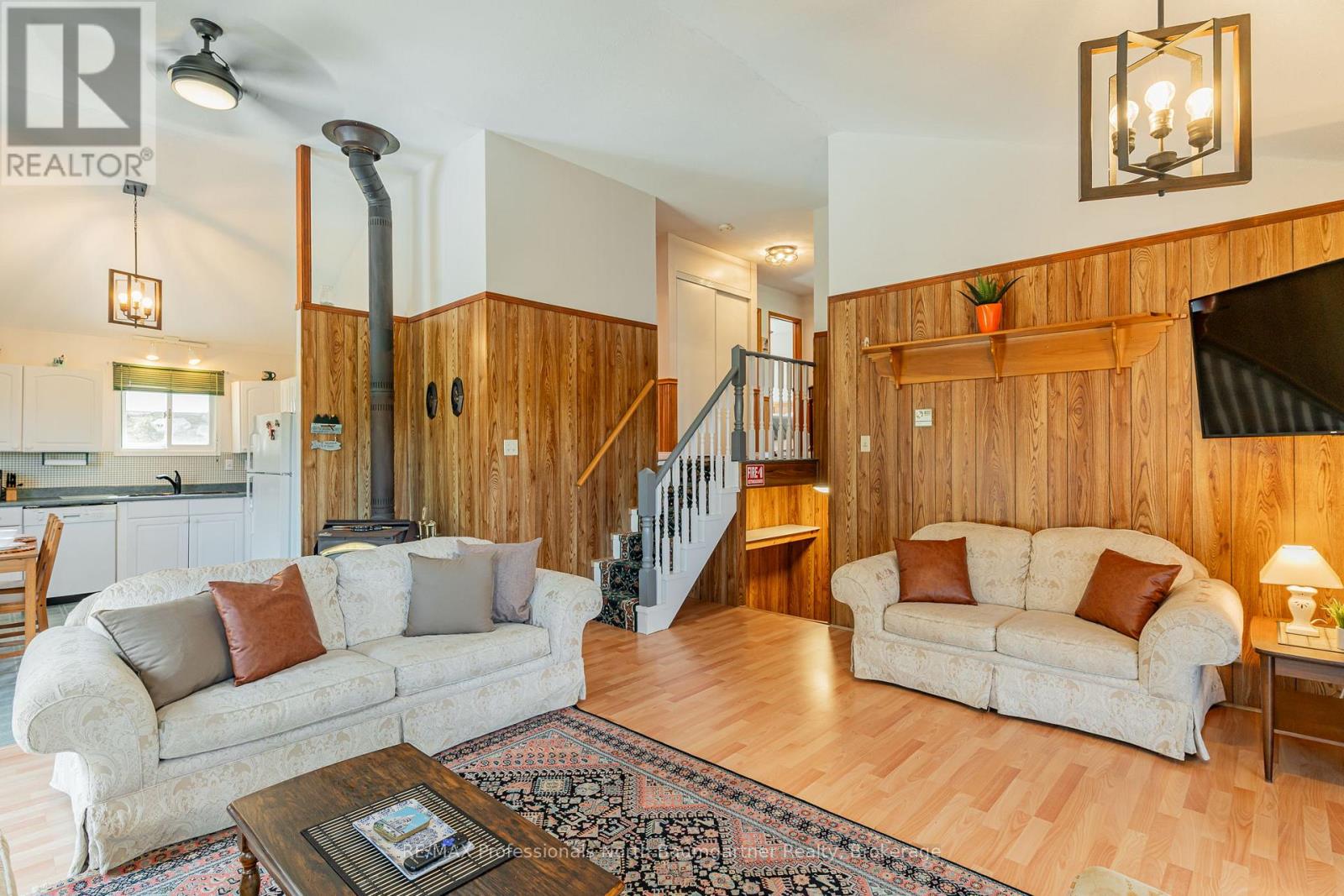 1053 Mink Road, Dysart Et Al, Ontario  K0M 1S0 - Photo 8 - X13034386