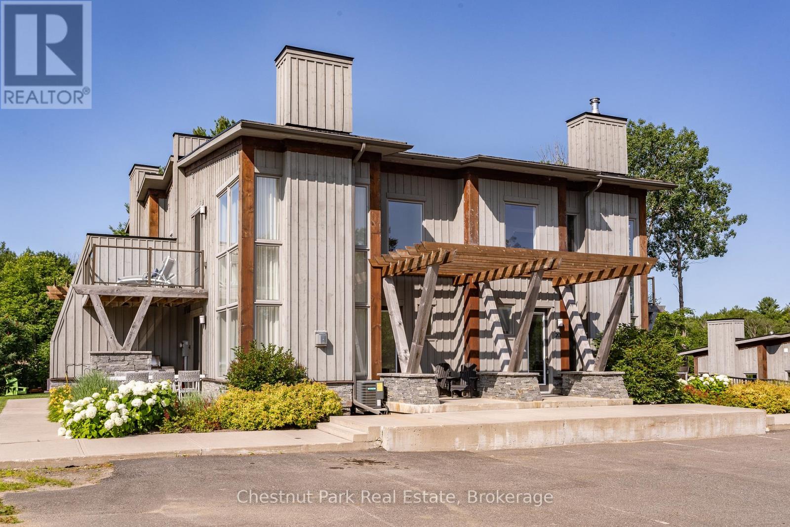 20 Carrick Trail, Gravenhurst, Ontario  P1P 1A0 - Photo 3 - X13034558