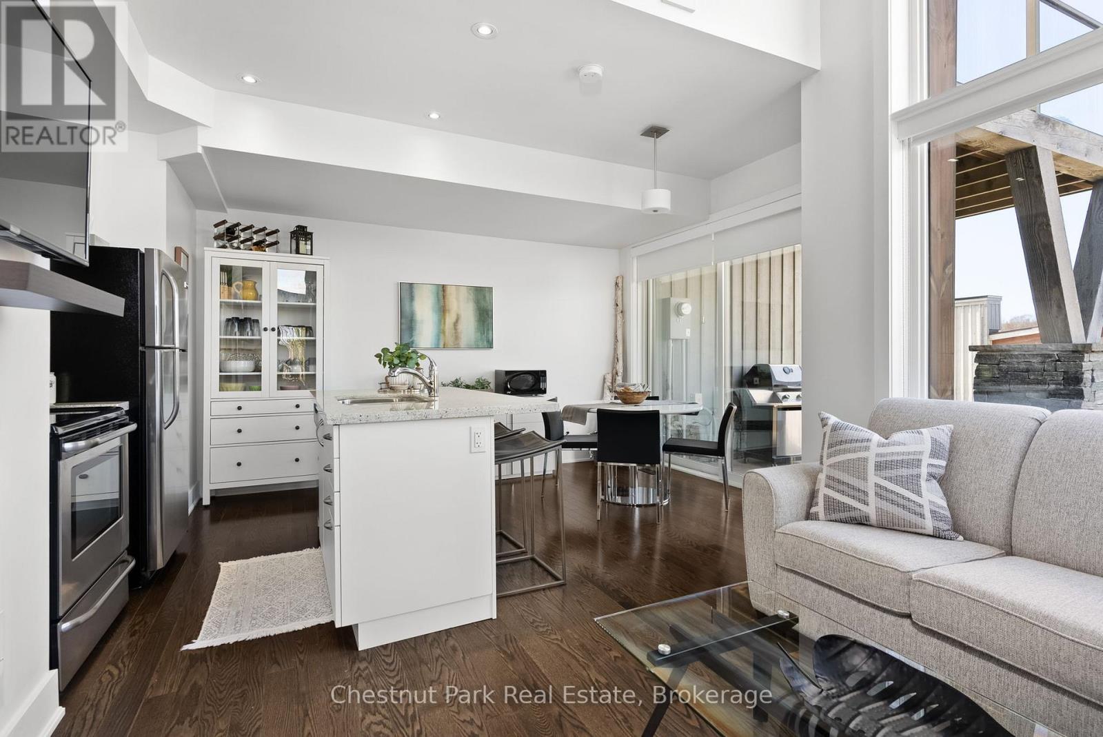 20 Carrick Trail, Gravenhurst, Ontario  P1P 1A0 - Photo 9 - X13034558