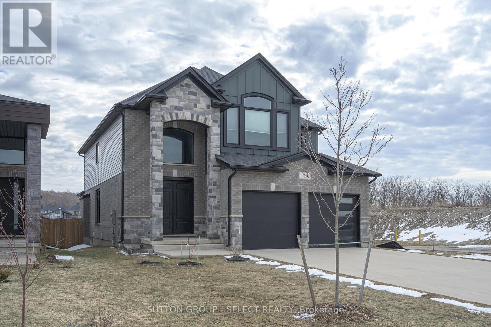 1796 Brayford Avenue, London South, Ontario  N6K 0H4 - Photo 2 - X13034372