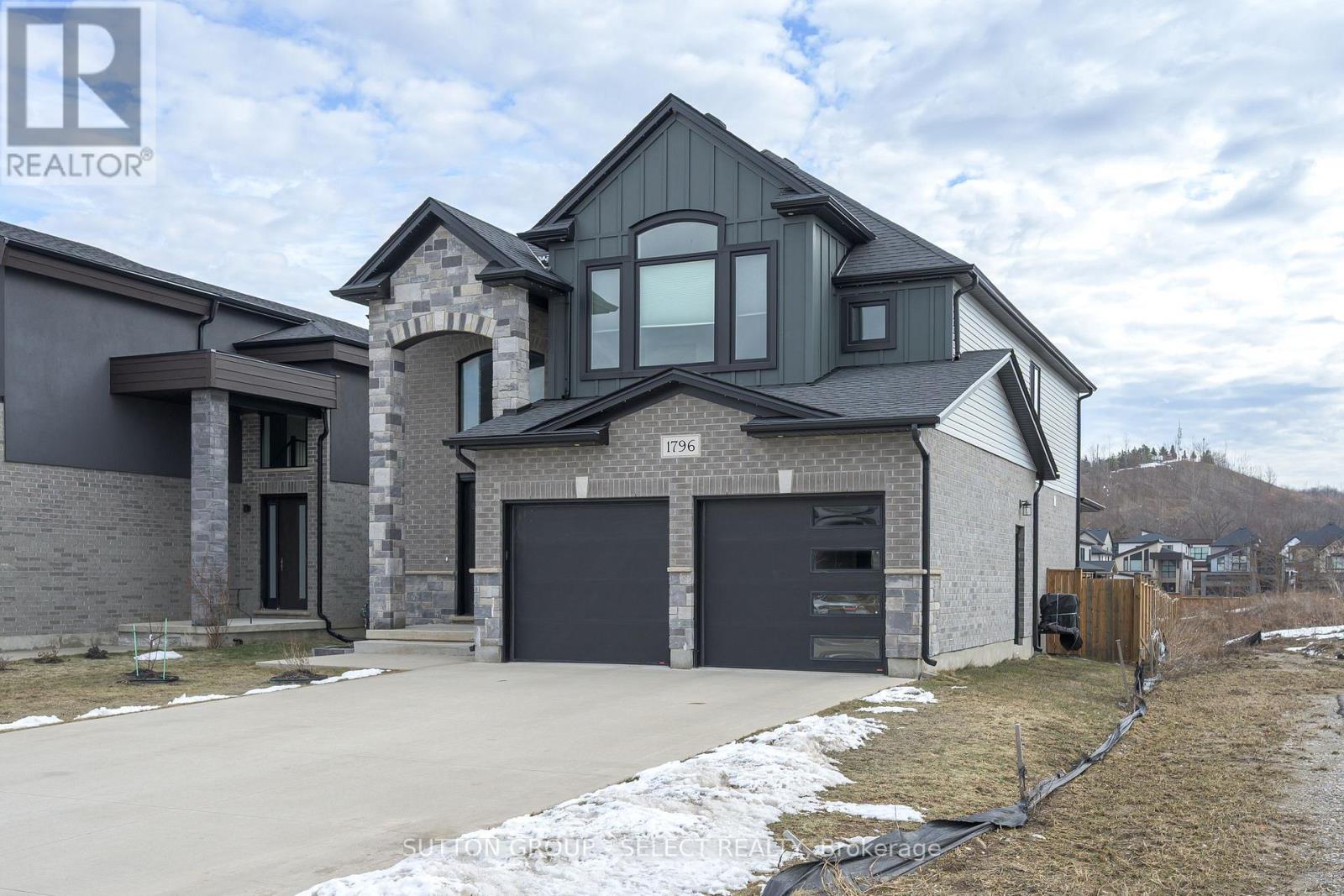 1796 Brayford Avenue, London South, Ontario  N6K 0H4 - Photo 3 - X13034372