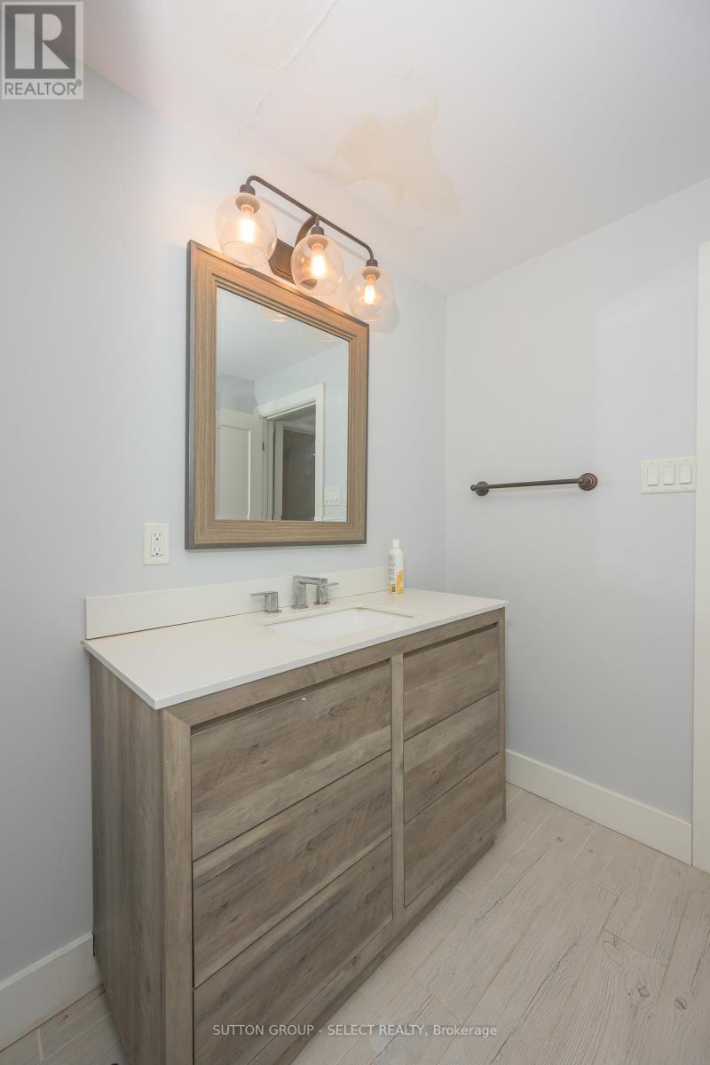 1796 Brayford Avenue, London South, Ontario  N6K 0H4 - Photo 33 - X13034372