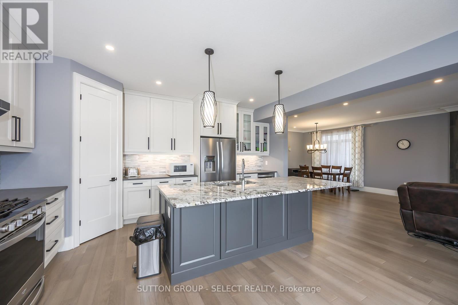 1796 Brayford Avenue, London South, Ontario  N6K 0H4 - Photo 9 - X13034372