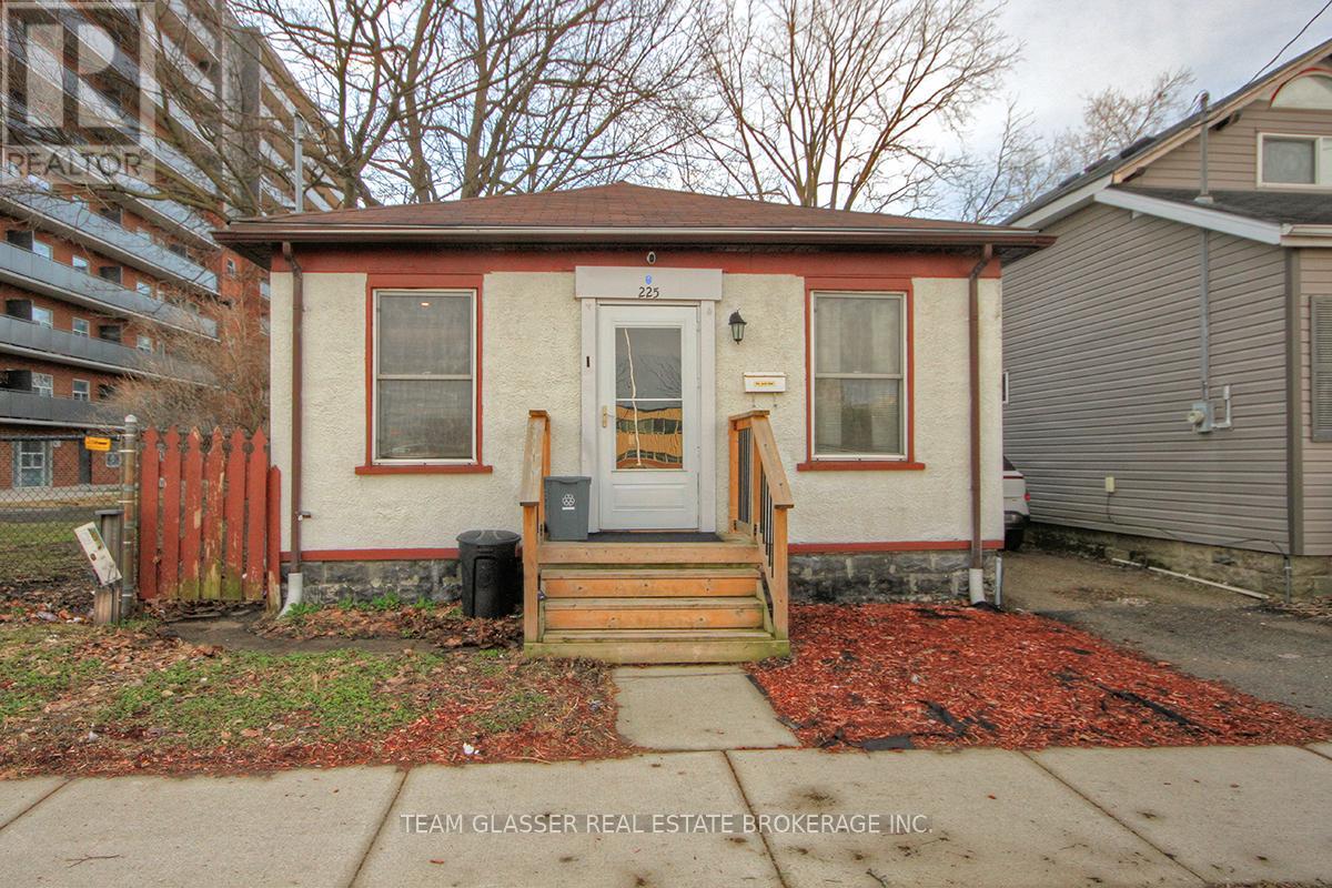 225 Simcoe Street, London East, Ontario  N6B 1J3 - Photo 3 - X13034554