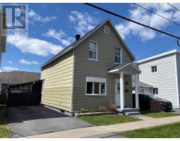 4 SEYMOUR AVENUE, Cornwall, Ontario