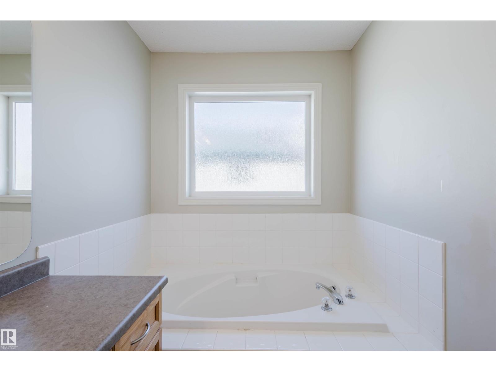 3534 Mclean Cr Sw, Edmonton, Alberta  T6W 1M3 - Photo 39 - E4483697