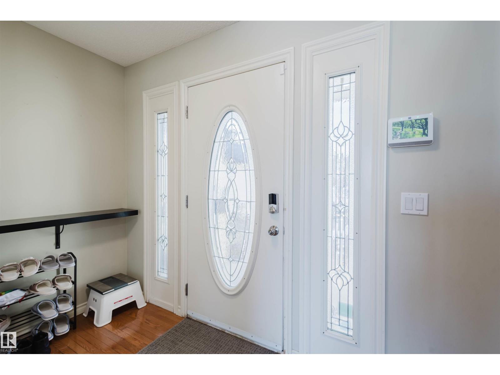 3534 Mclean Cr Sw, Edmonton, Alberta  T6W 1M3 - Photo 5 - E4483697