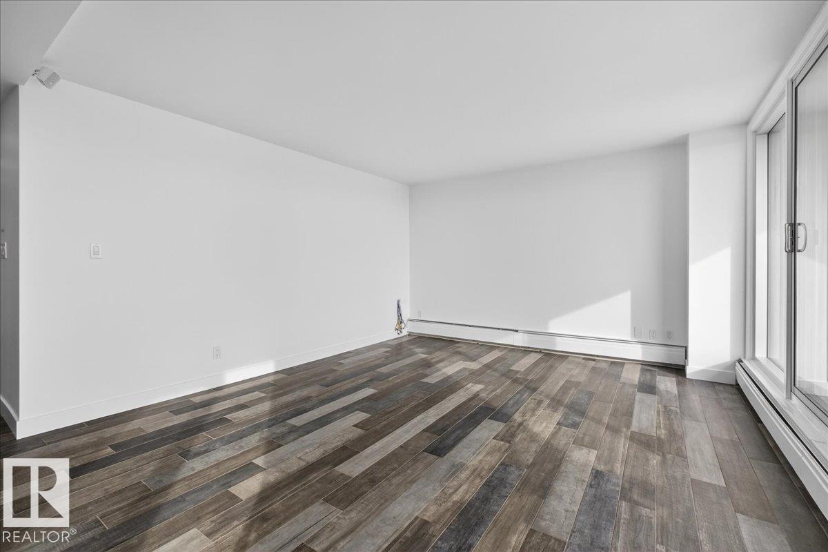 9835 113 St Nw, Edmonton, Alberta  T5K 1N4 - Photo 35 - E4483698