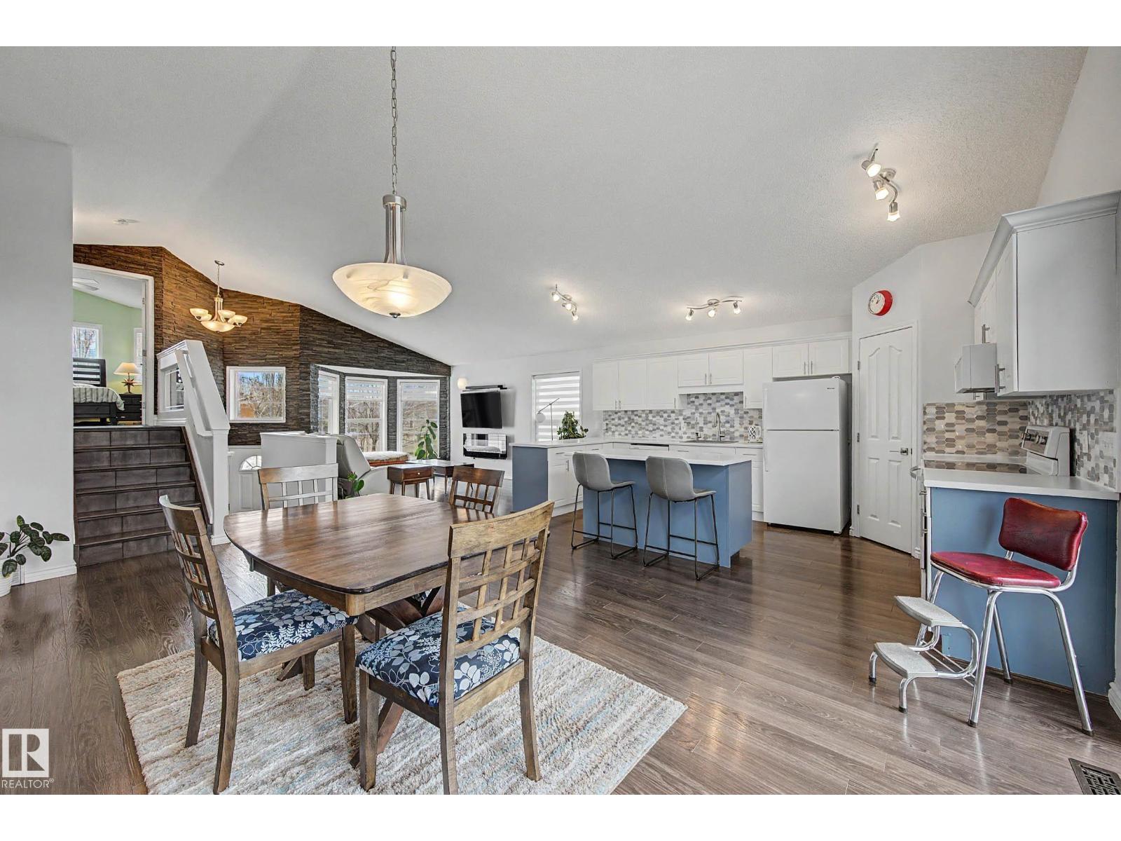 2056 Brennan Cr Nw, Edmonton, Alberta  T5T 6S4 - Photo 13 - E4483699