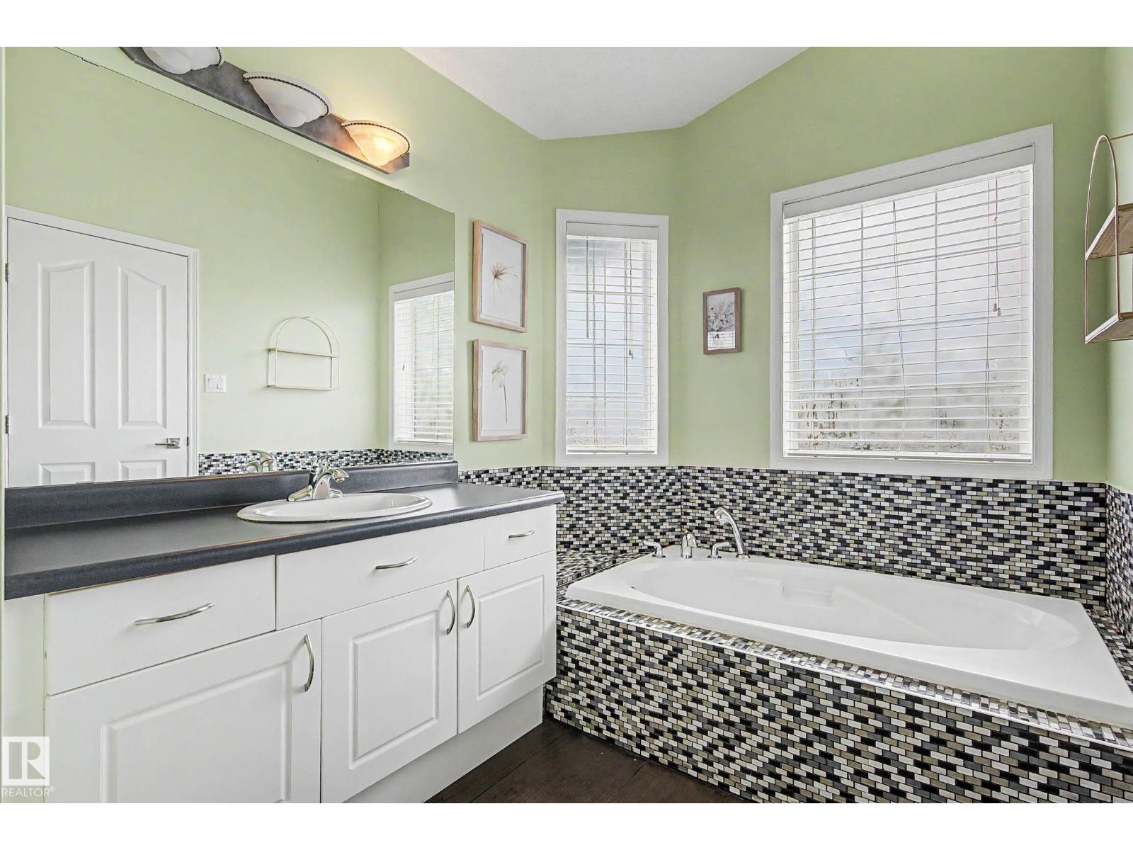 2056 Brennan Cr Nw, Edmonton, Alberta  T5T 6S4 - Photo 25 - E4483699