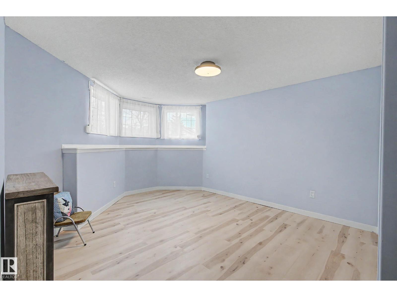 2056 Brennan Cr Nw, Edmonton, Alberta  T5T 6S4 - Photo 32 - E4483699