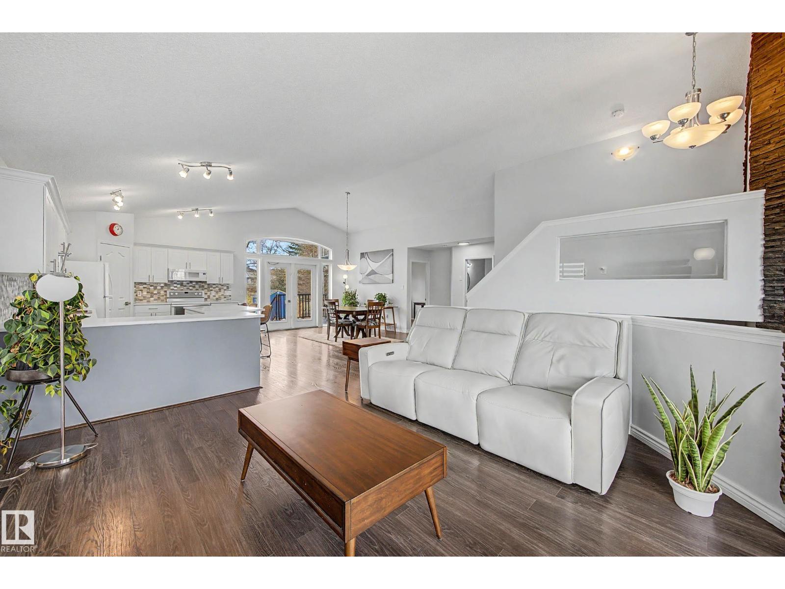 2056 Brennan Cr Nw, Edmonton, Alberta  T5T 6S4 - Photo 5 - E4483699