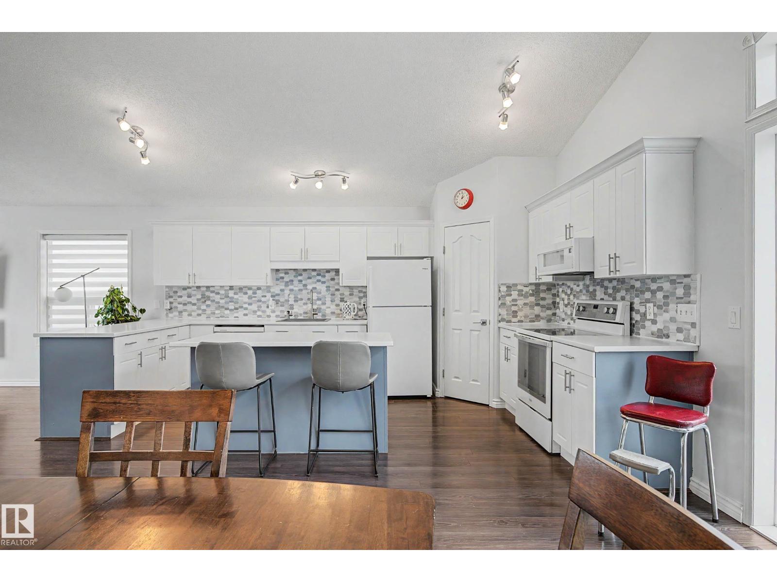 2056 Brennan Cr Nw, Edmonton, Alberta  T5T 6S4 - Photo 8 - E4483699