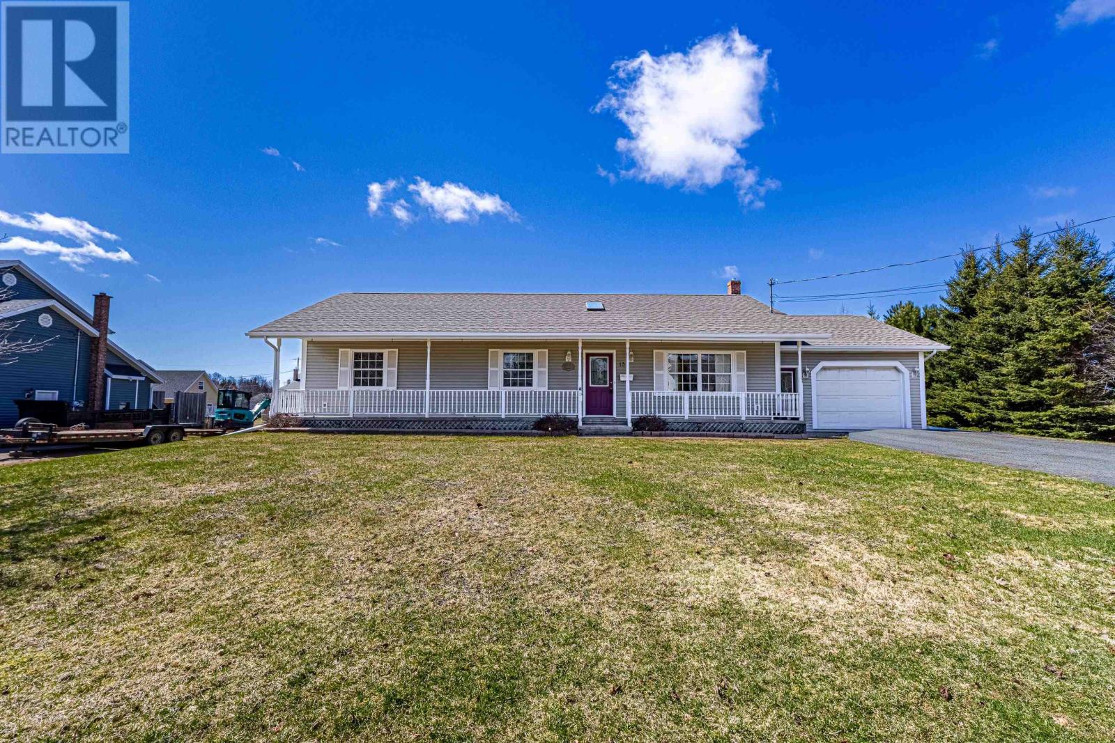 13 CAMBRIDGE Drive, Charlottetown, Prince Edward Island