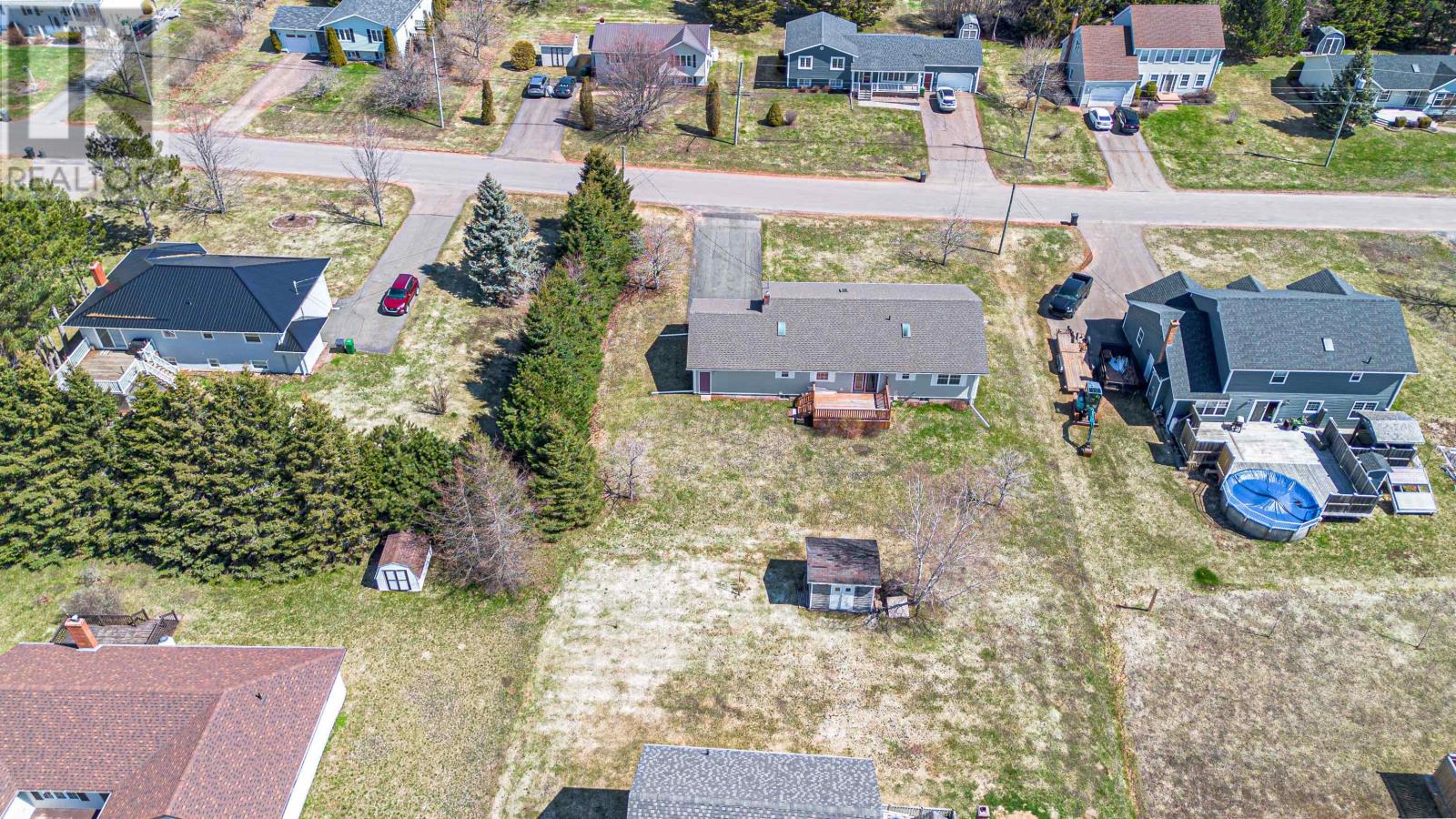 13 Cambridge Drive, Charlottetown, Prince Edward Island  C1C 1P1 - Photo 4 - 202602967