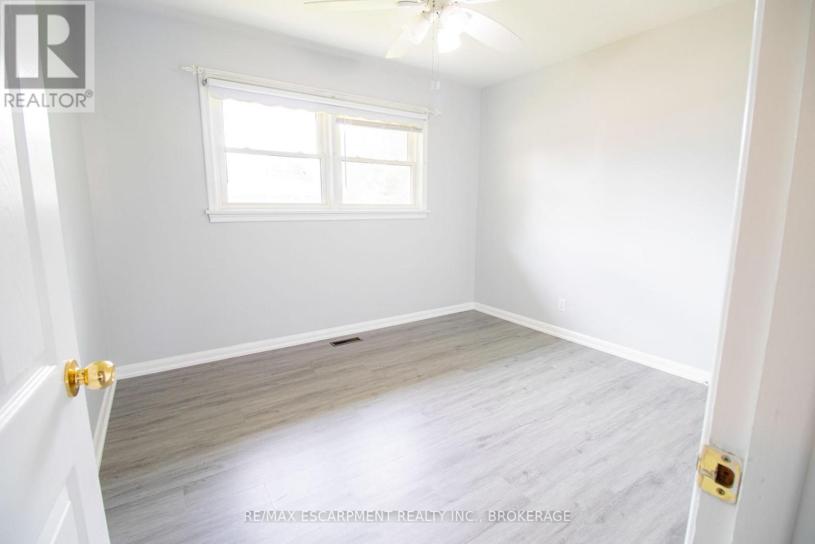 1 - 98 James Street E, Welland, Ontario  L3B 5M4 - Photo 11 - X13034316