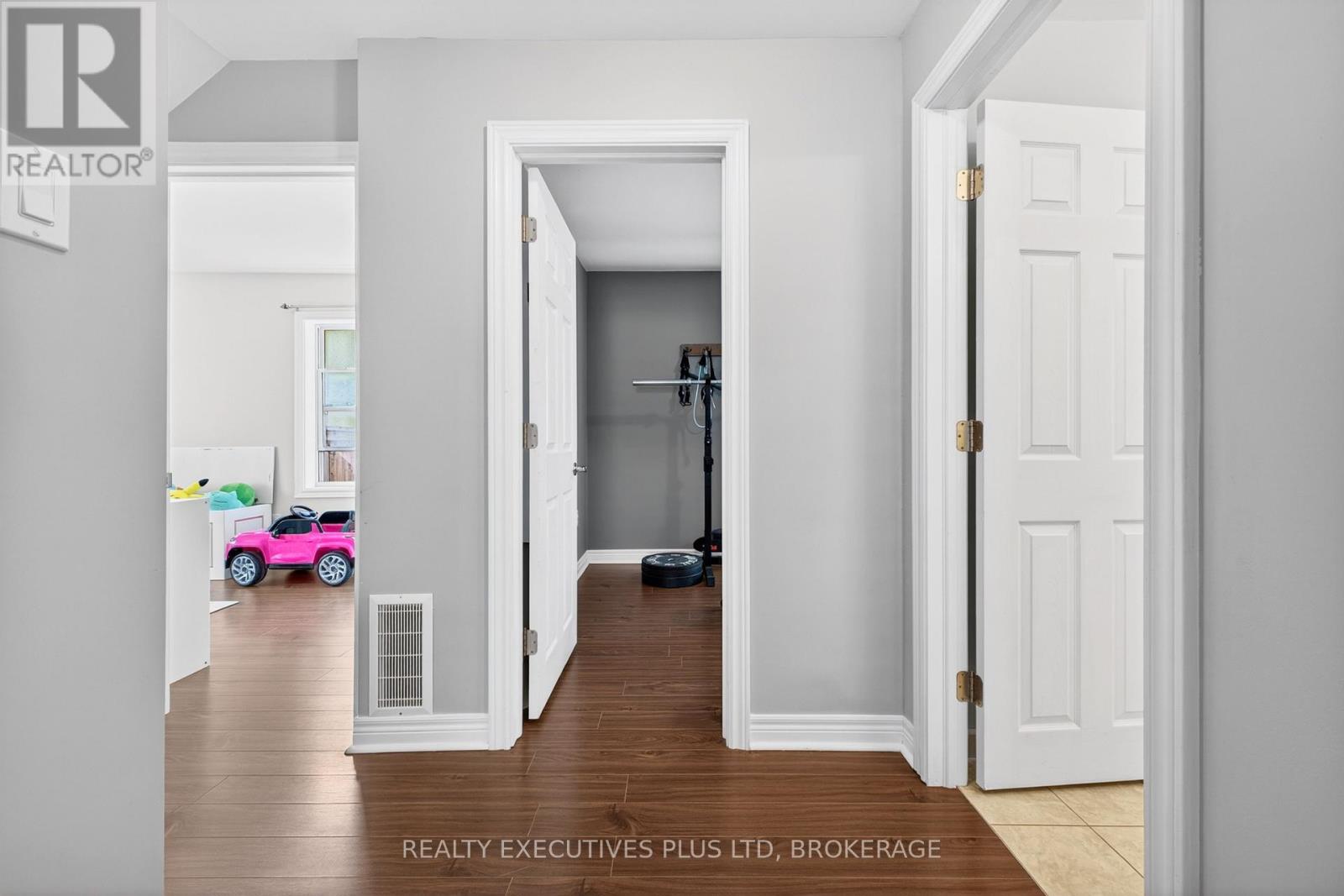 46 Doncaster Boulevard, St. Catharines, Ontario  L2N 1Y5 - Photo 14 - X13034328