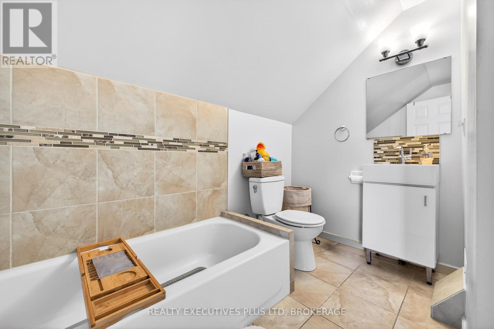 46 Doncaster Boulevard, St. Catharines, Ontario  L2N 1Y5 - Photo 27 - X13034328