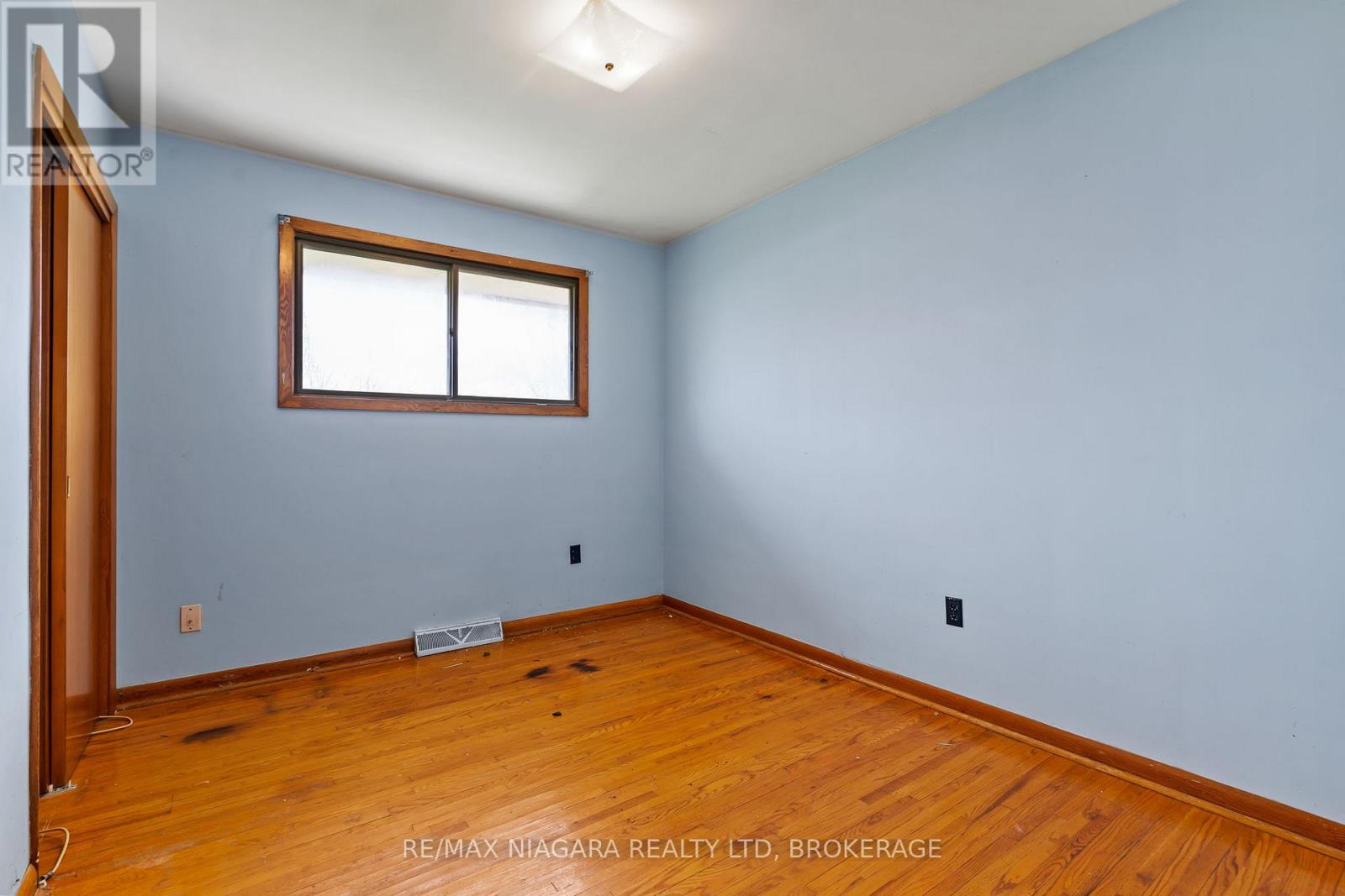 216 Wellington Street, Welland, Ontario  L3B 1B5 - Photo 6 - X13034622