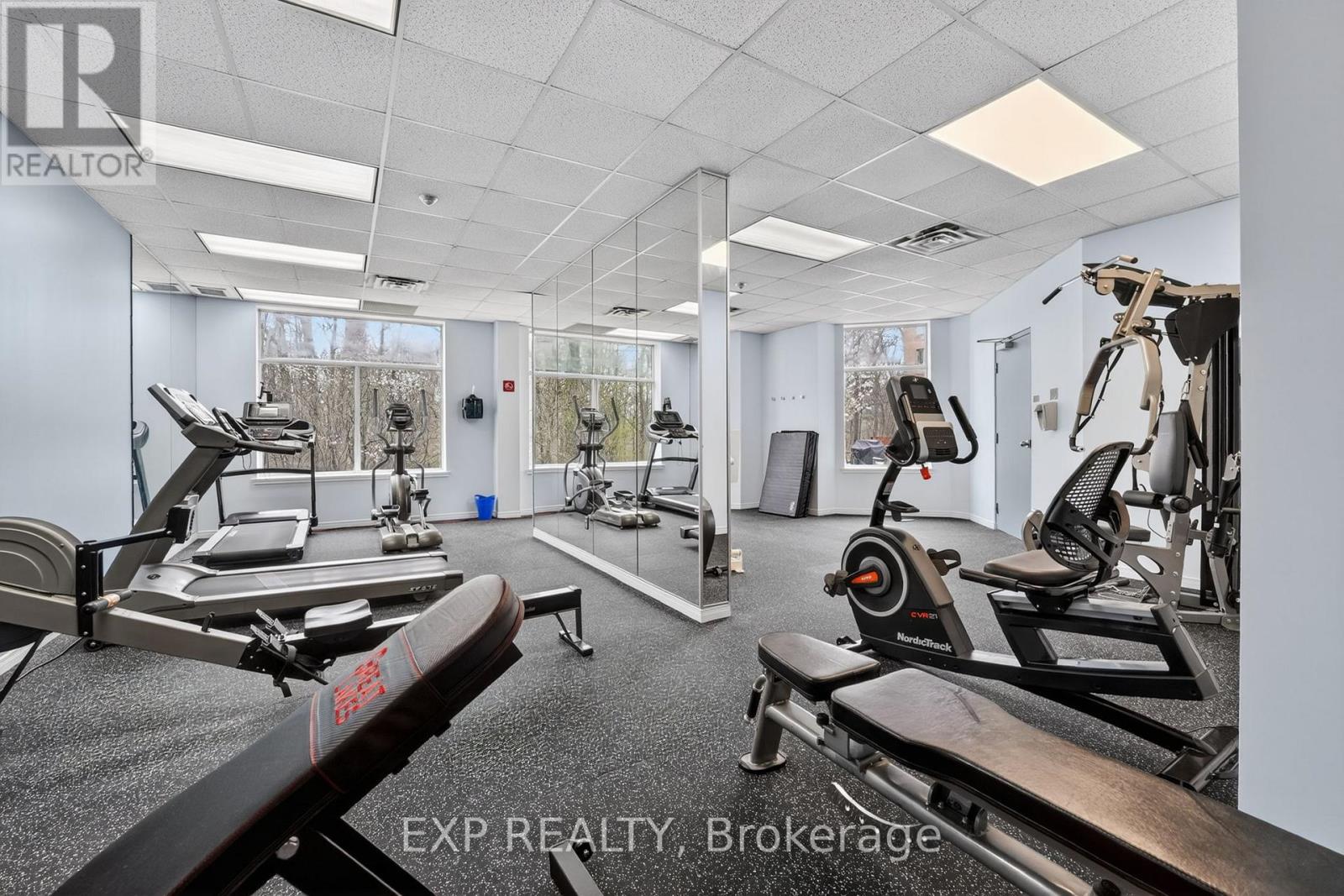 301 - 8111 Forest Glen Drive, Niagara Falls, Ontario  L2H 2Y7 - Photo 45 - X13034630