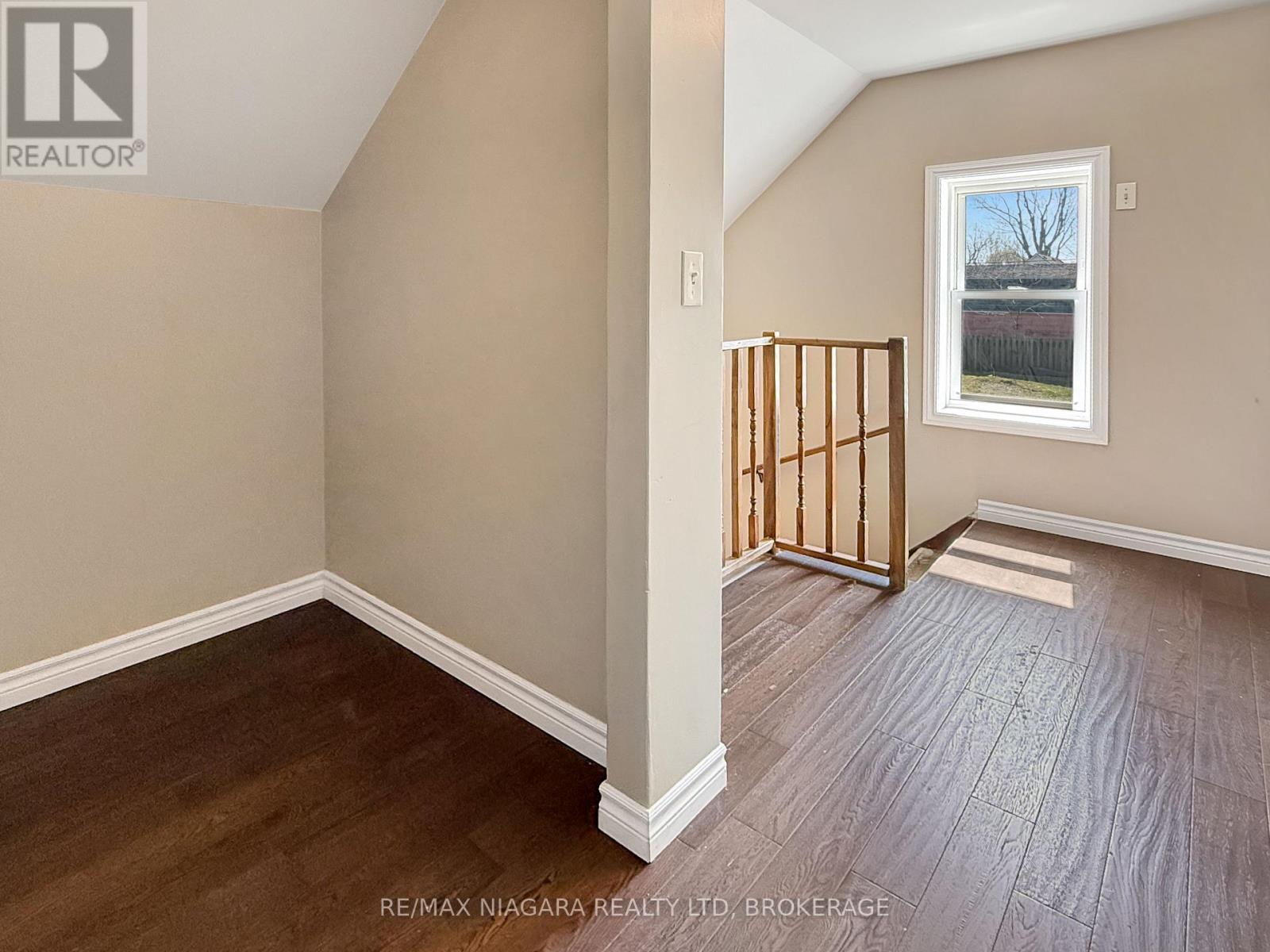 351 Brock Street, Fort Erie, Ontario  L2A 2X4 - Photo 11 - X13034632