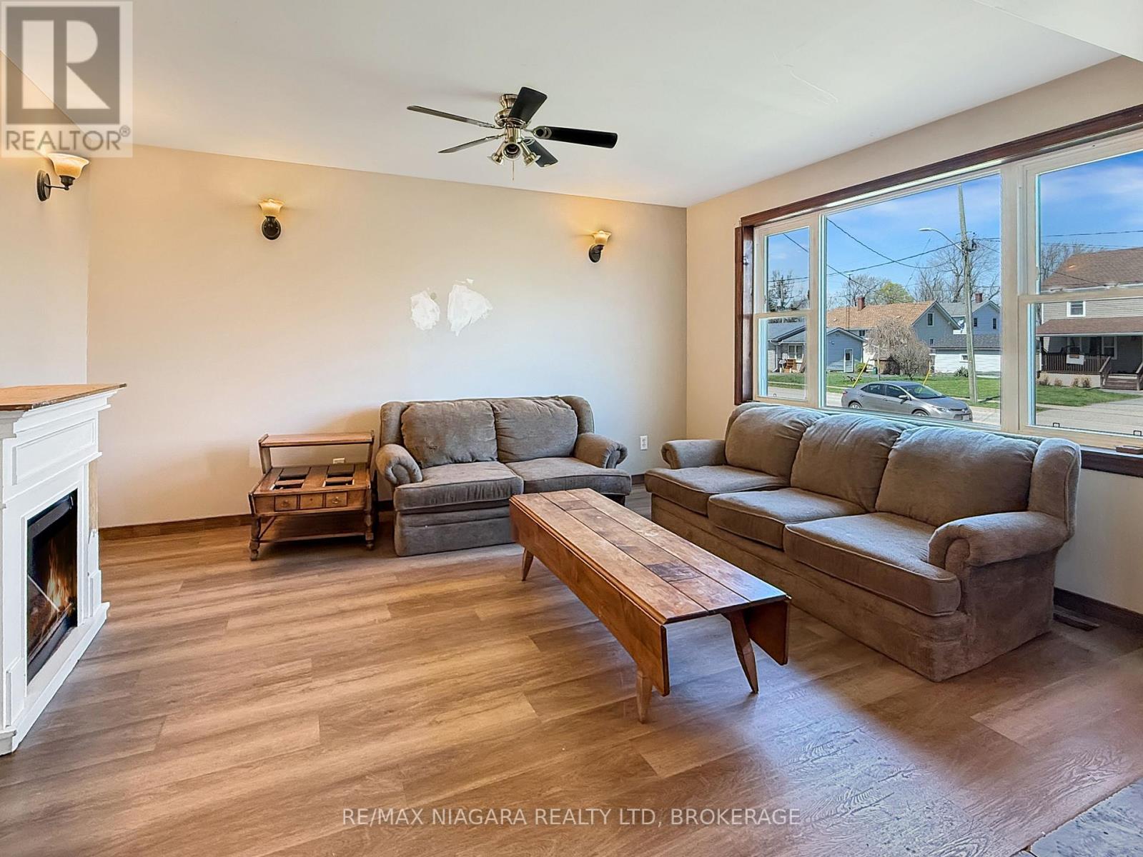 351 Brock Street, Fort Erie, Ontario  L2A 2X4 - Photo 5 - X13034632