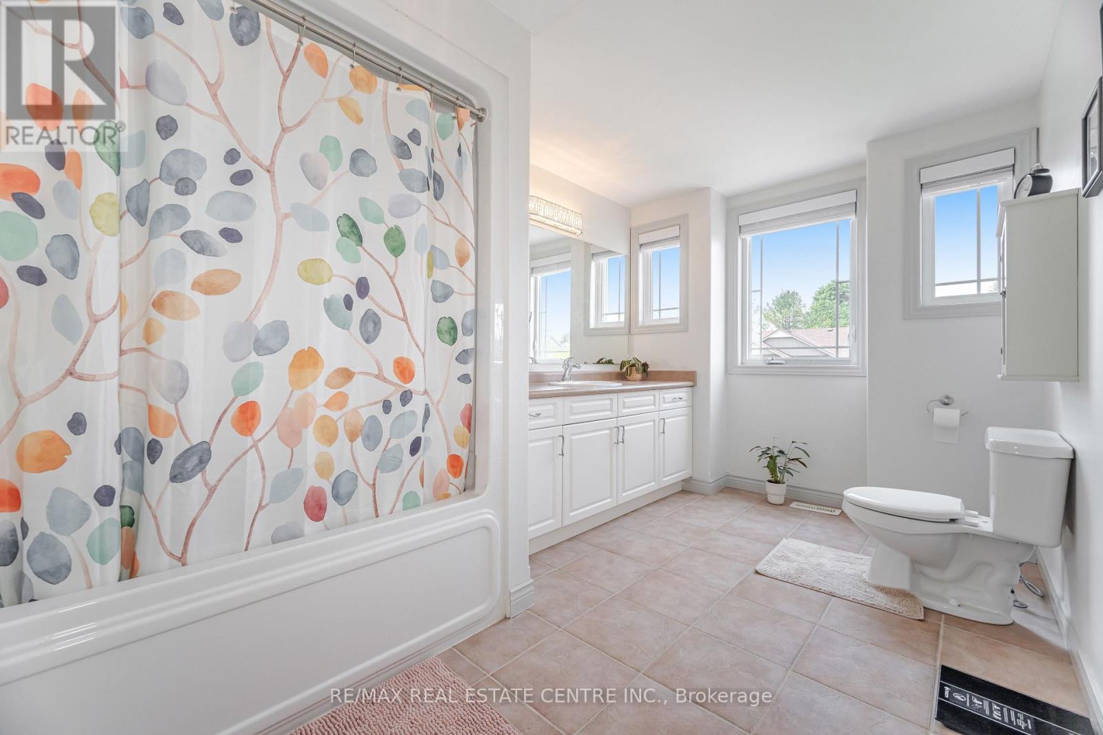 39 Stoneham Street, New Tecumseth, Ontario  L9R 2E6 - Photo 33 - N13013834