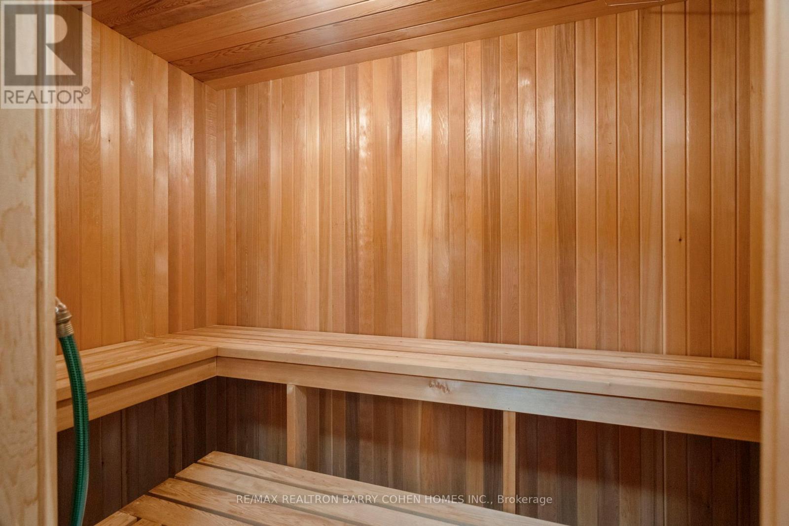 19 Vernham Avenue, Toronto, Ontario  M2L 2B1 - Photo 22 - C13034268