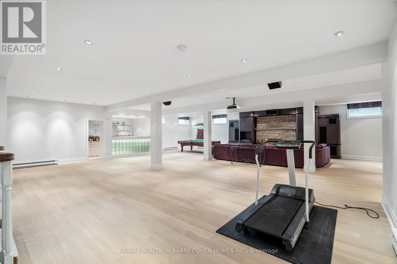 19 Vernham Avenue, Toronto, Ontario  M2L 2B1 - Photo 23 - C13034268