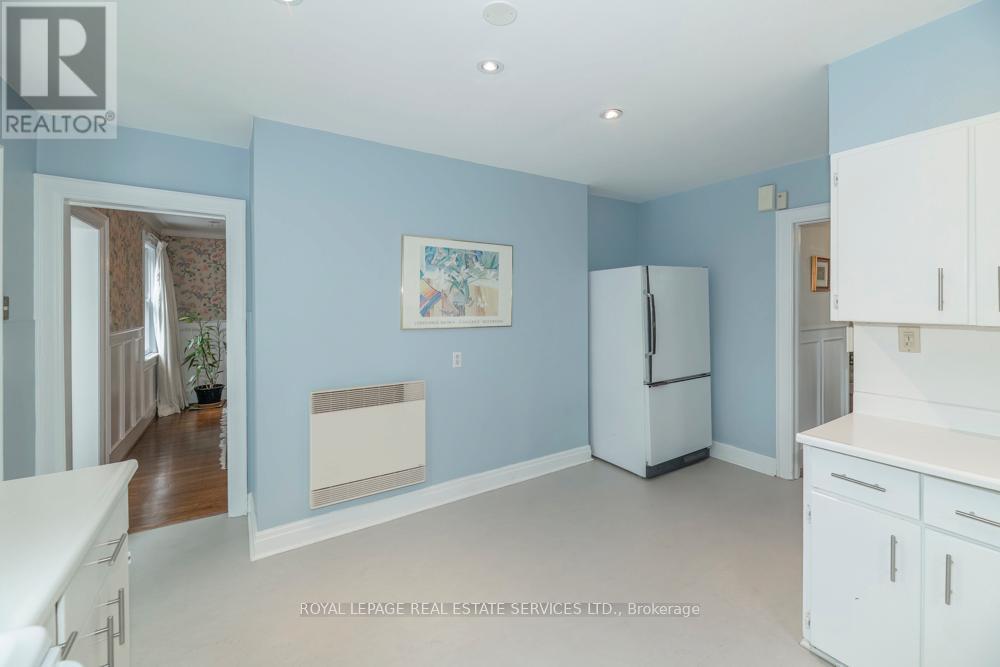 416 Rosemary Road, Toronto, Ontario  M5P 3E5 - Photo 17 - C13034276