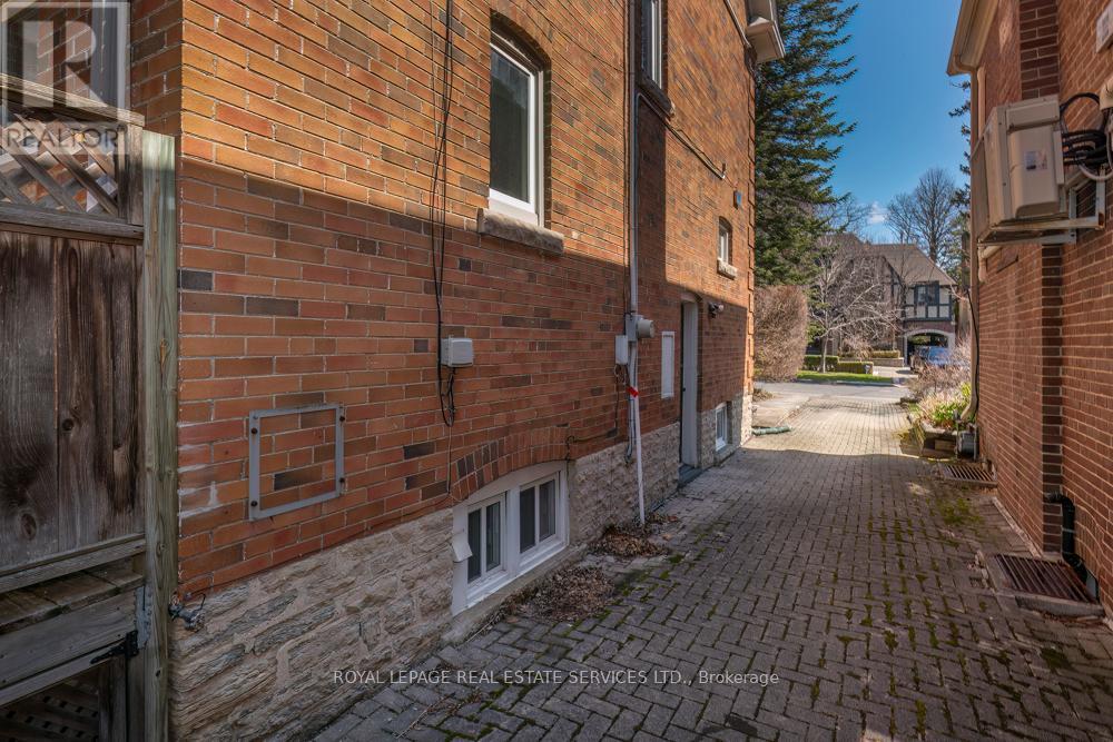416 Rosemary Road, Toronto, Ontario  M5P 3E5 - Photo 34 - C13034276