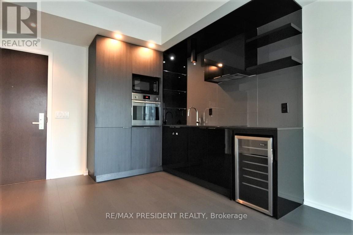 4410 - 70 Temperance Street, Toronto, Ontario  M5H 1Y4 - Photo 8 - C13034394