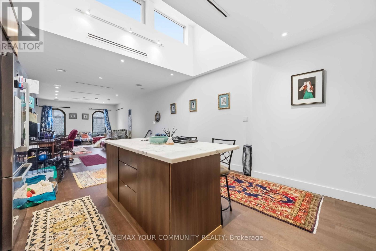 1036 & 1038 Queen Street W, Toronto, Ontario  M6J 1H7 - Photo 17 - C13034648