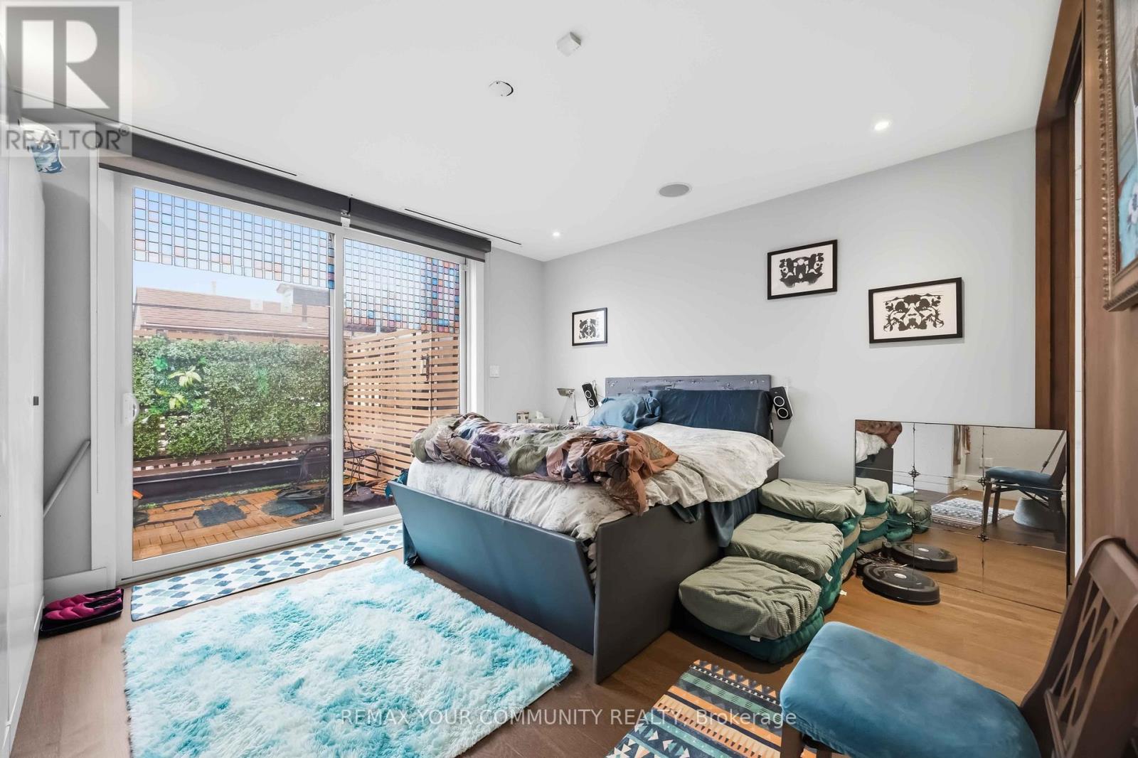 1036 & 1038 Queen Street W, Toronto, Ontario  M6J 1H7 - Photo 22 - C13034648